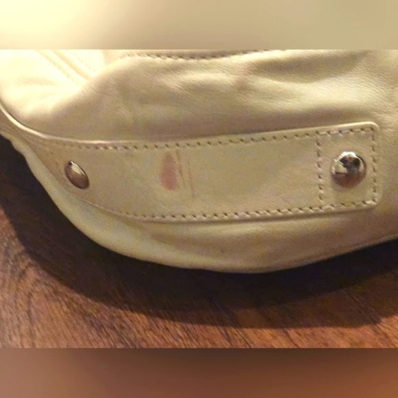 Coach Zoe Ivory Leather Hobo Bag, SilverTone Hardware, Detachable Shoulder Strap - Picture 6 of 16